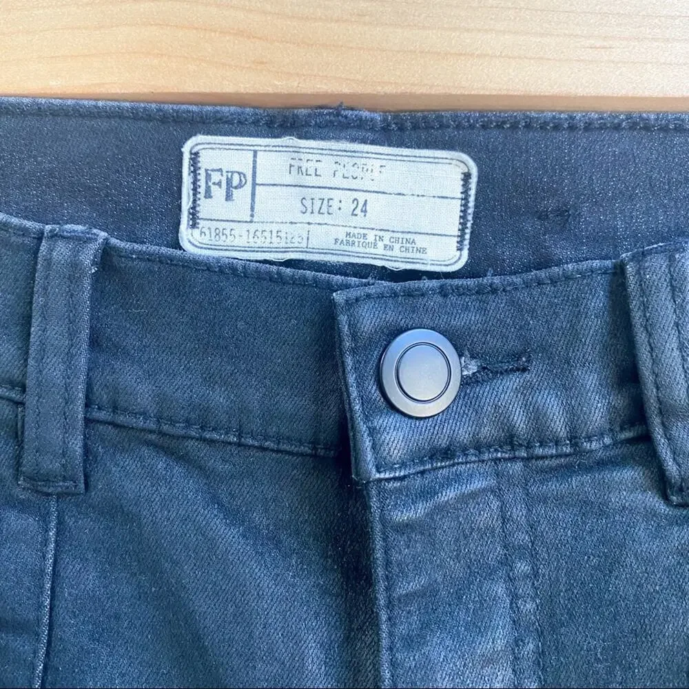 Free‎ People Jillian Coated Skinny Jeans 24